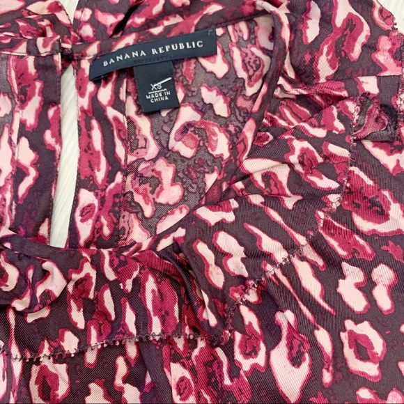 Banana Republic Sleeveless Tank Blouse Maroon XS - Picture 3 of 8